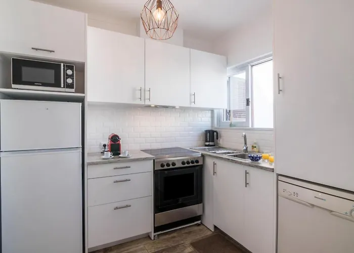 Patrick - Sunny Way By Interhome